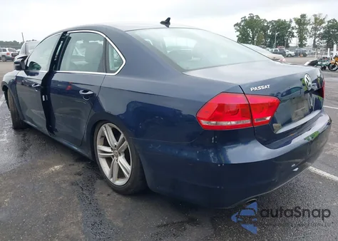 2014 Volkswagen Passat 1.8T Se из США, поврежденный, VIN 1VWBT7A32EC061466